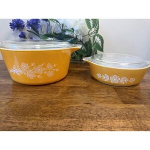 Vintage Pyrex Butterfly Gold Casserole Dishes with Lids – 48 oz & 16‎ oz